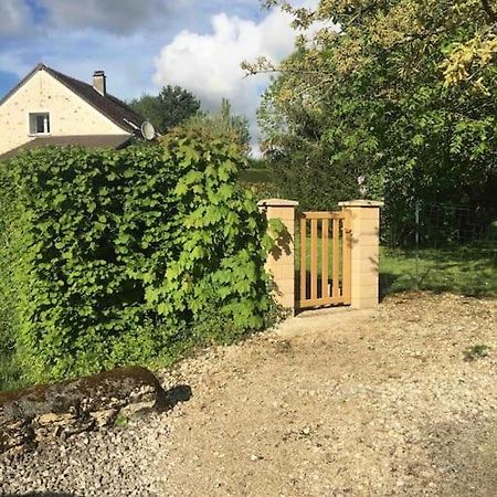 Cottage De Charme A La Campagne Aulnoy Exterior foto